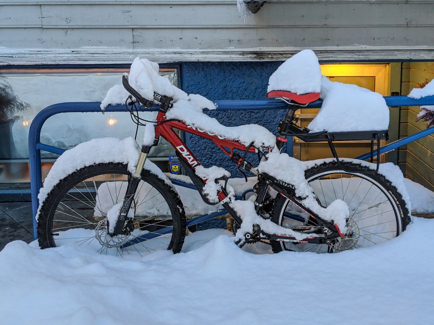 Elcykel på vintern: körning, förvaring och batterivård